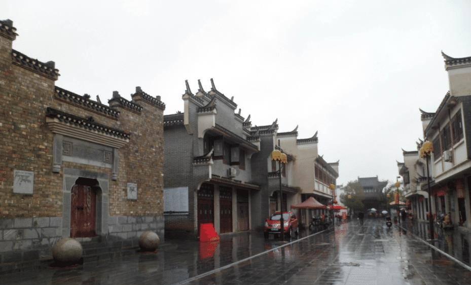 冷知识分享平台-发现惊人的解签:地里有黄金,众人若去寻。若然寻得见,铁拆磨成针。求当前追求中的心仪对象能否成!知识!